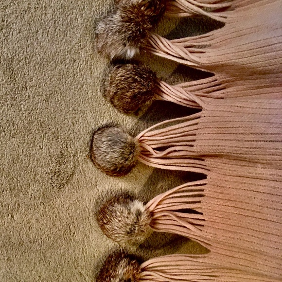 Women's Echo Winter Scarf - Ample Size - Over 7 foot Long!!! Tan / Camel Color - Picture 2 of 6